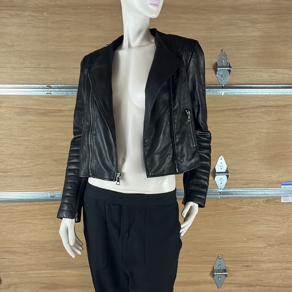 NWOT Alice + Olivia 100% Lambskin Moto Jacket Size Medium, defective zipper - Picture 4 of 17